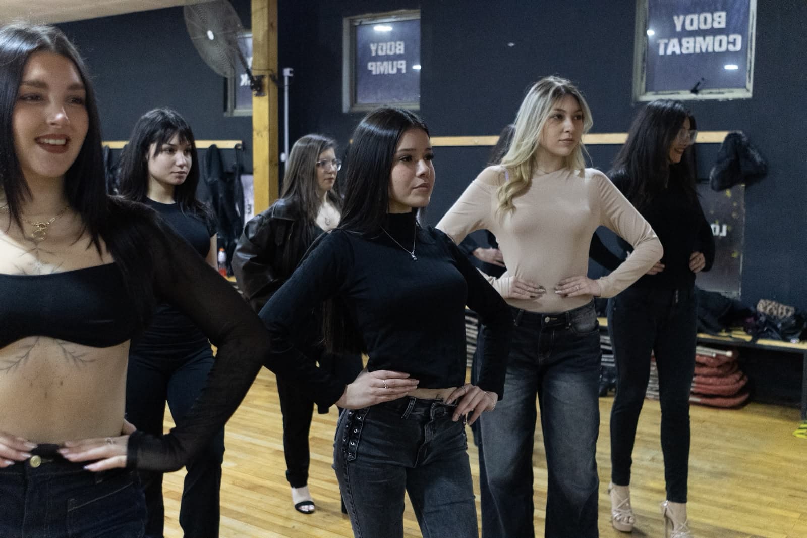 Práctica de pasarela y expresión corporal en KB